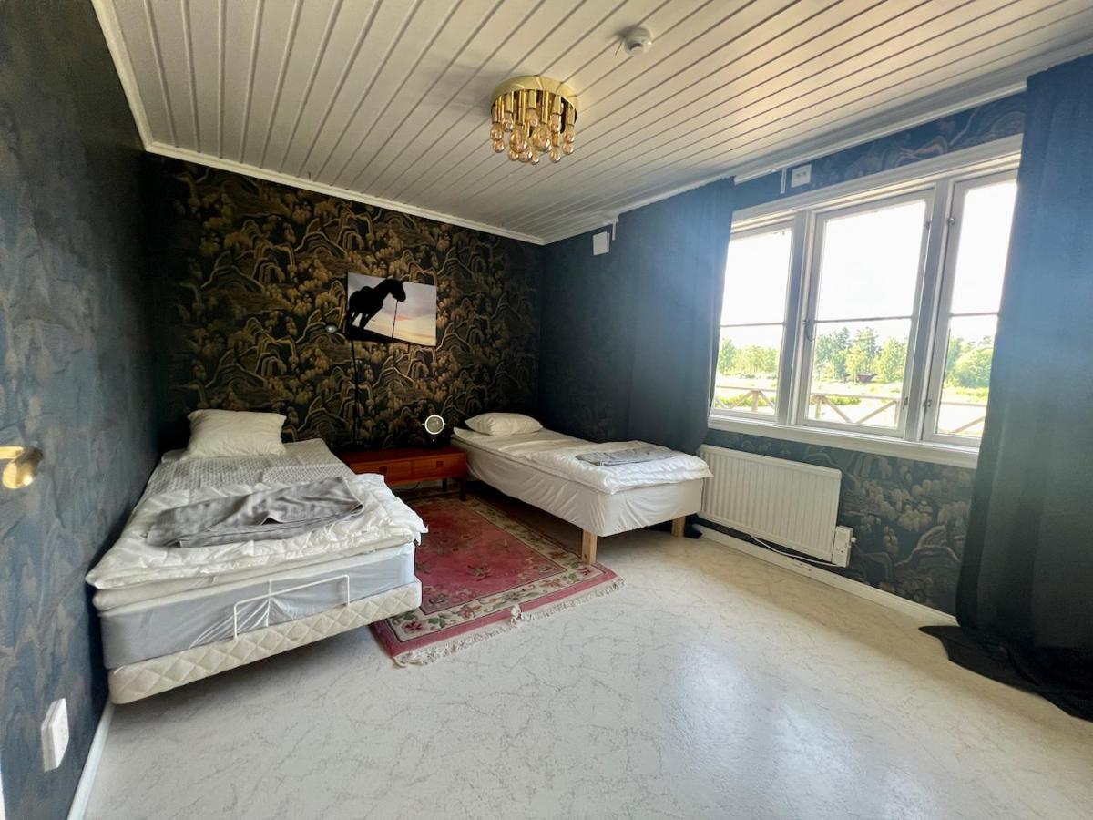 فيلا Idylliskt Hus Med Sjoeutsikt. Östhammar المظهر الخارجي الصورة