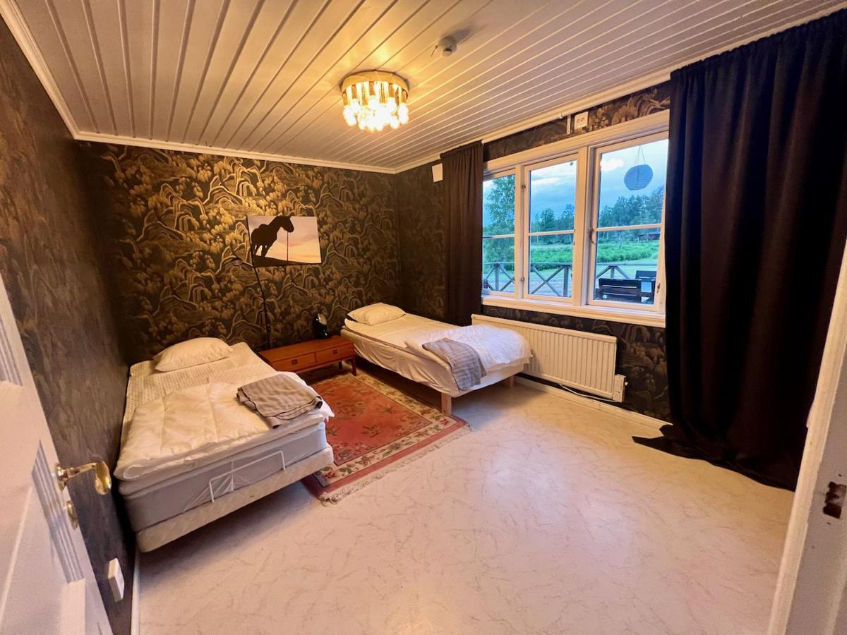 فيلا Idylliskt Hus Med Sjoeutsikt. Östhammar المظهر الخارجي الصورة